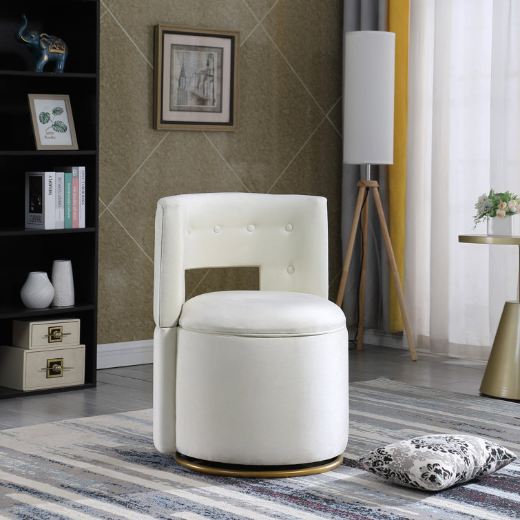 Nursery accent outlet chair